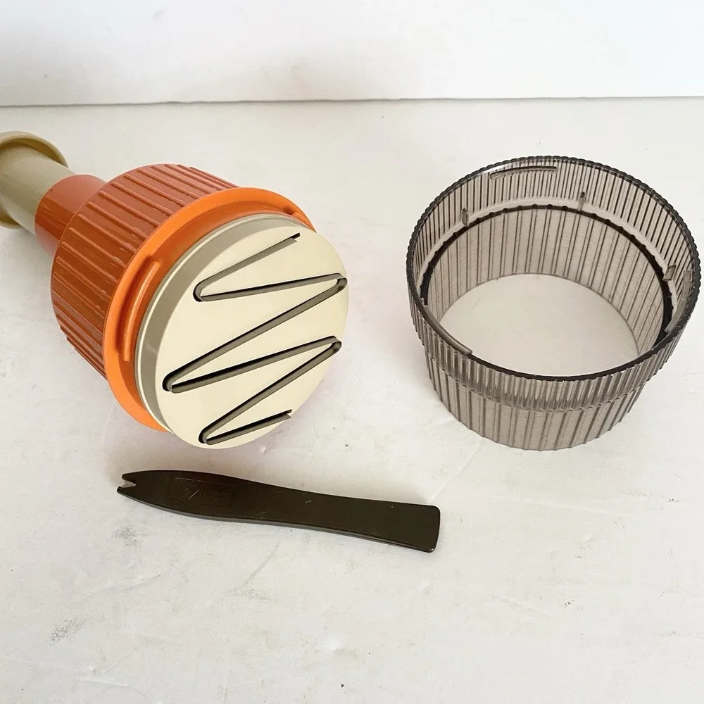 Zyliss Retro Food Nut Chopper Swiss Made Collectible 60s Orange with Sharpener‎
